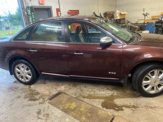 2009 Mercury Sable Premier - Exterior Side Passenger